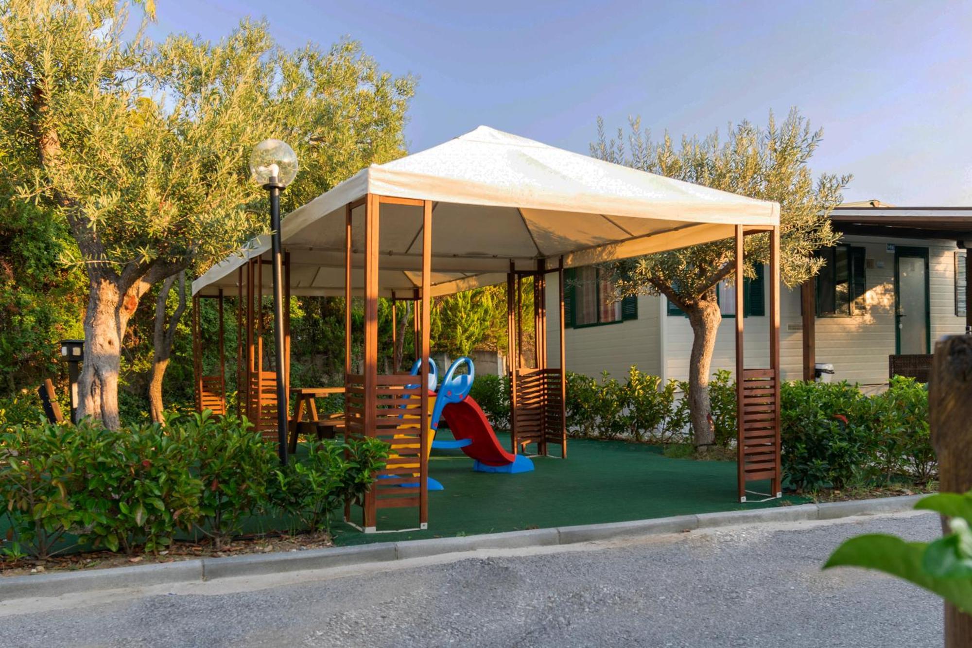 Camping Castello Neos Marmaras Bagian luar foto